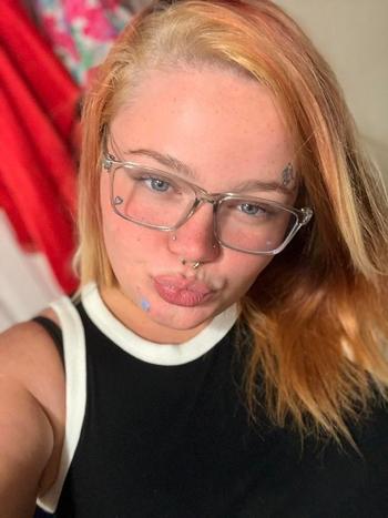 Starr, 22  female escort, Treasure Coast