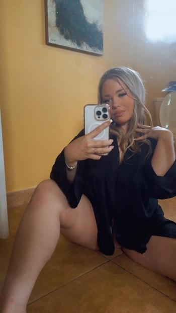 Amber, 30  female escort, Treasure Coast