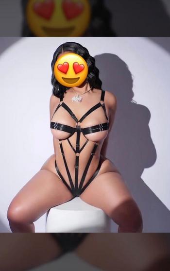 kira, 26  female escort, Treasure Coast